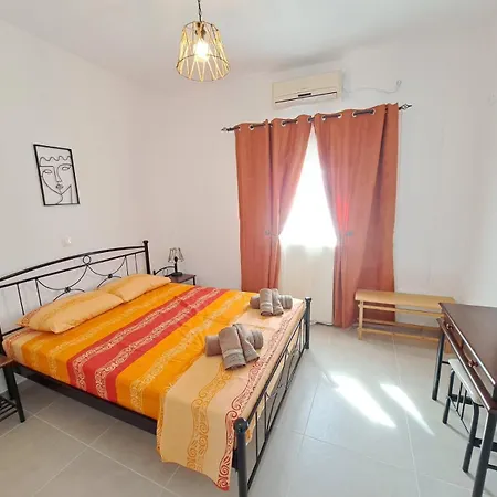 Sunshine House * Serifos Town