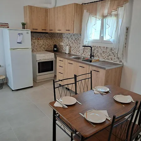 Sunshine House Serifos Town