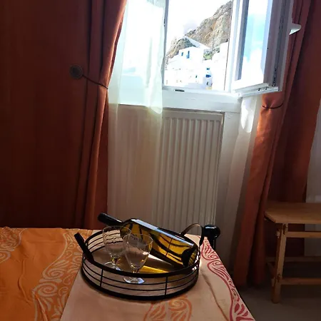 Sunshine House Apartment *