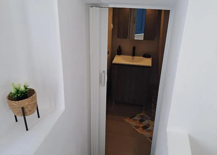 Sunshine House Apartment *